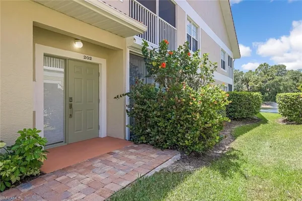 $6,500 | 5360 Andover Drive, Unit 202, Naples, FL 34110