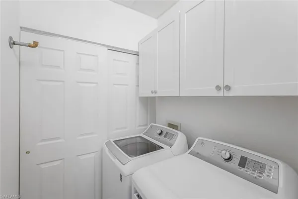 $6,500 | 5360 Andover Drive, Unit 202, Naples, FL 34110