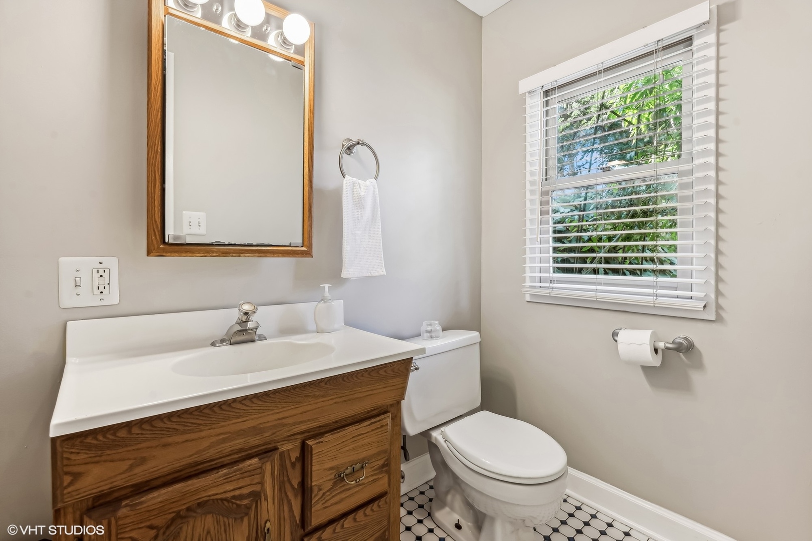 803 Forest Avenue Oak Park, IL 60302 - Photo 25 of 62