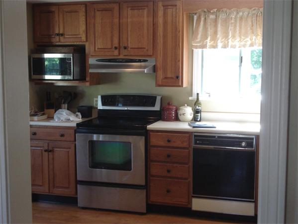 2156 Riverside Avenue Somerset, MA 02726 - Photo 14 of 29 Gallery Image 14