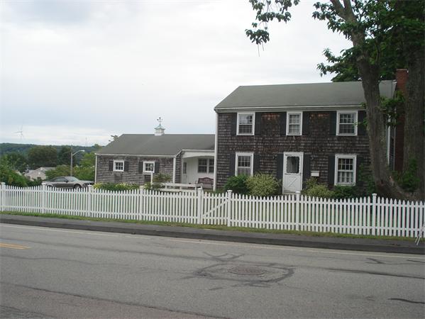 2156 Riverside Avenue Somerset, MA 02726 - Photo 2 of 29 Gallery Image 2
