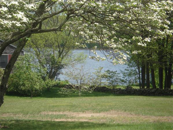 2156 Riverside Avenue Somerset, MA 02726 - Photo 10 of 29 Gallery Image 10