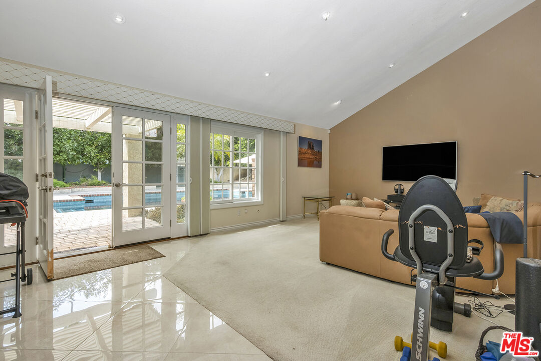 10329 Melvin Avenue Porter Ranch, CA 91326 - Photo 8 of 22 Gallery Image 8