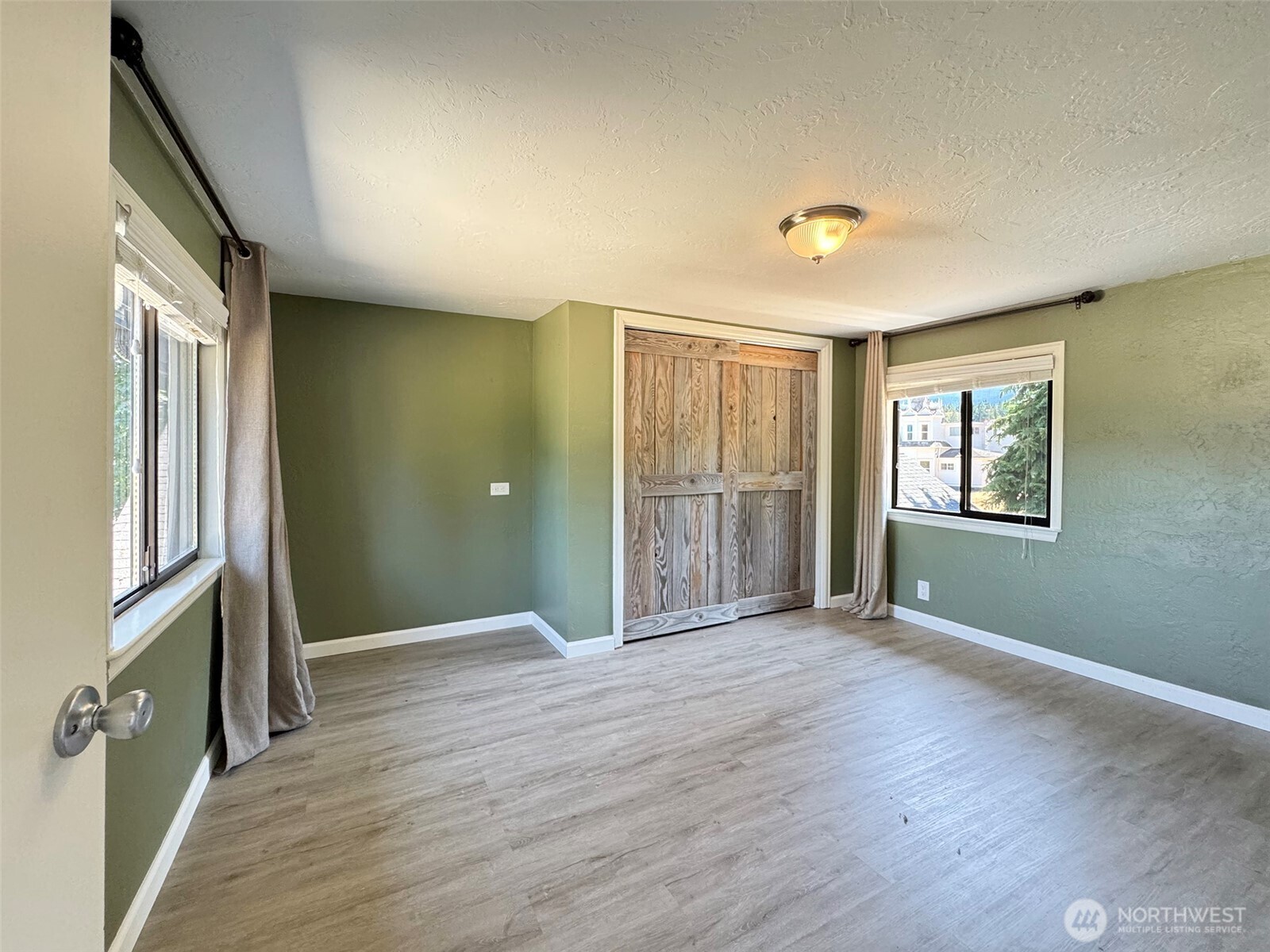 615 West 12th Street Port Angeles, WA 98362 - Photo 22 of 40
