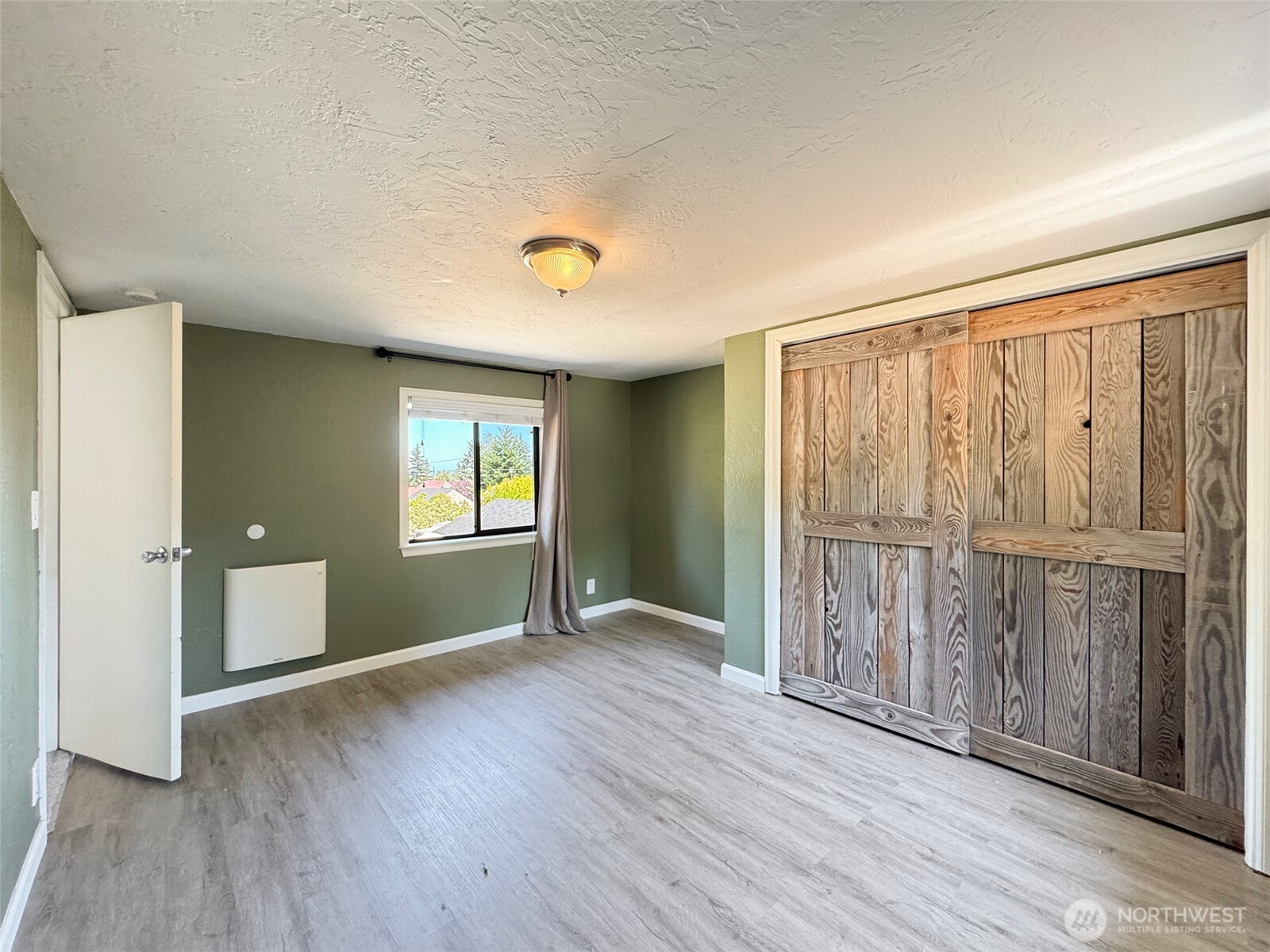 615 West 12th Street Port Angeles, WA 98362 - Photo 23 of 40
