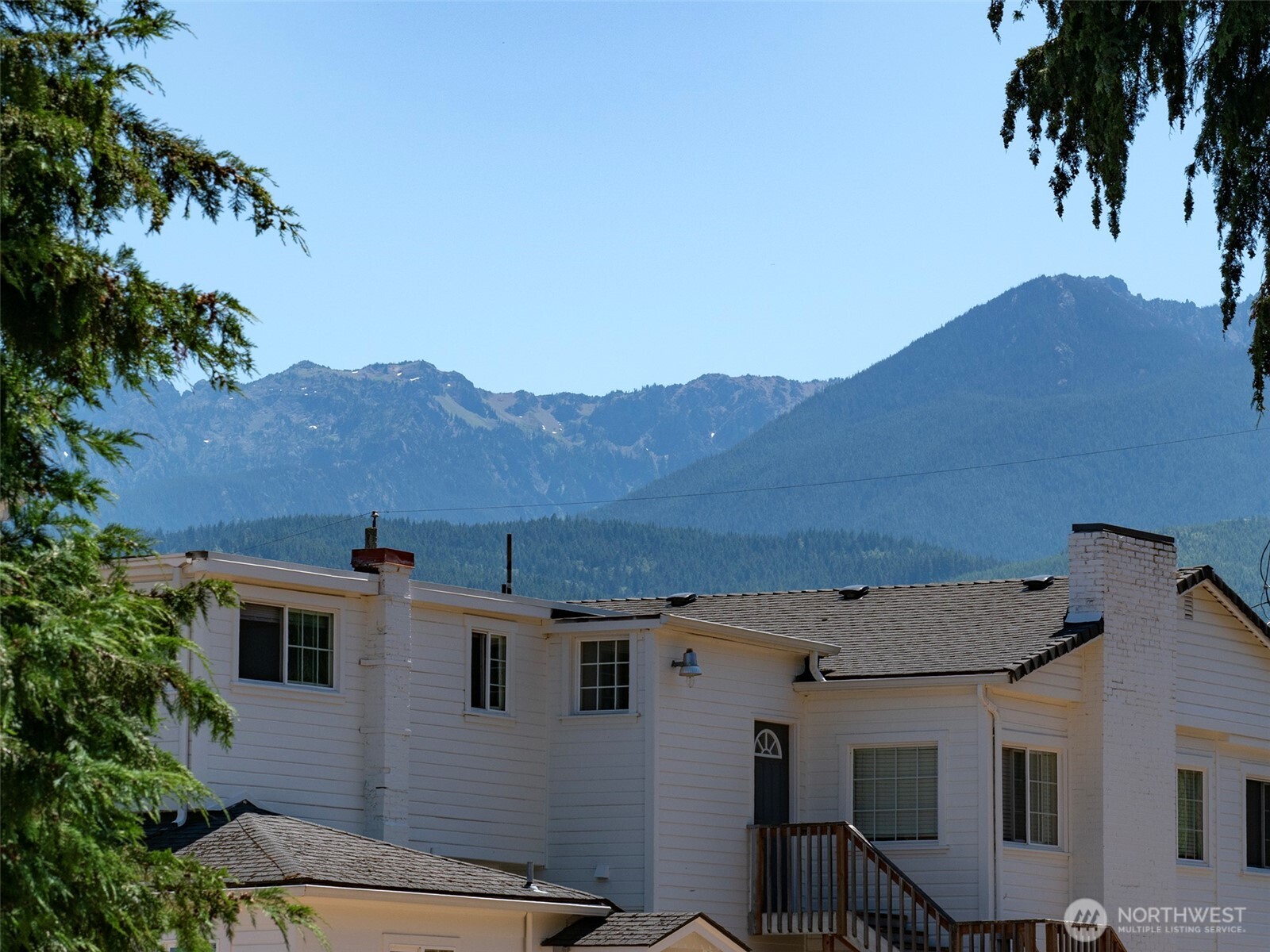 615 West 12th Street Port Angeles, WA 98362 - Photo 4 of 40