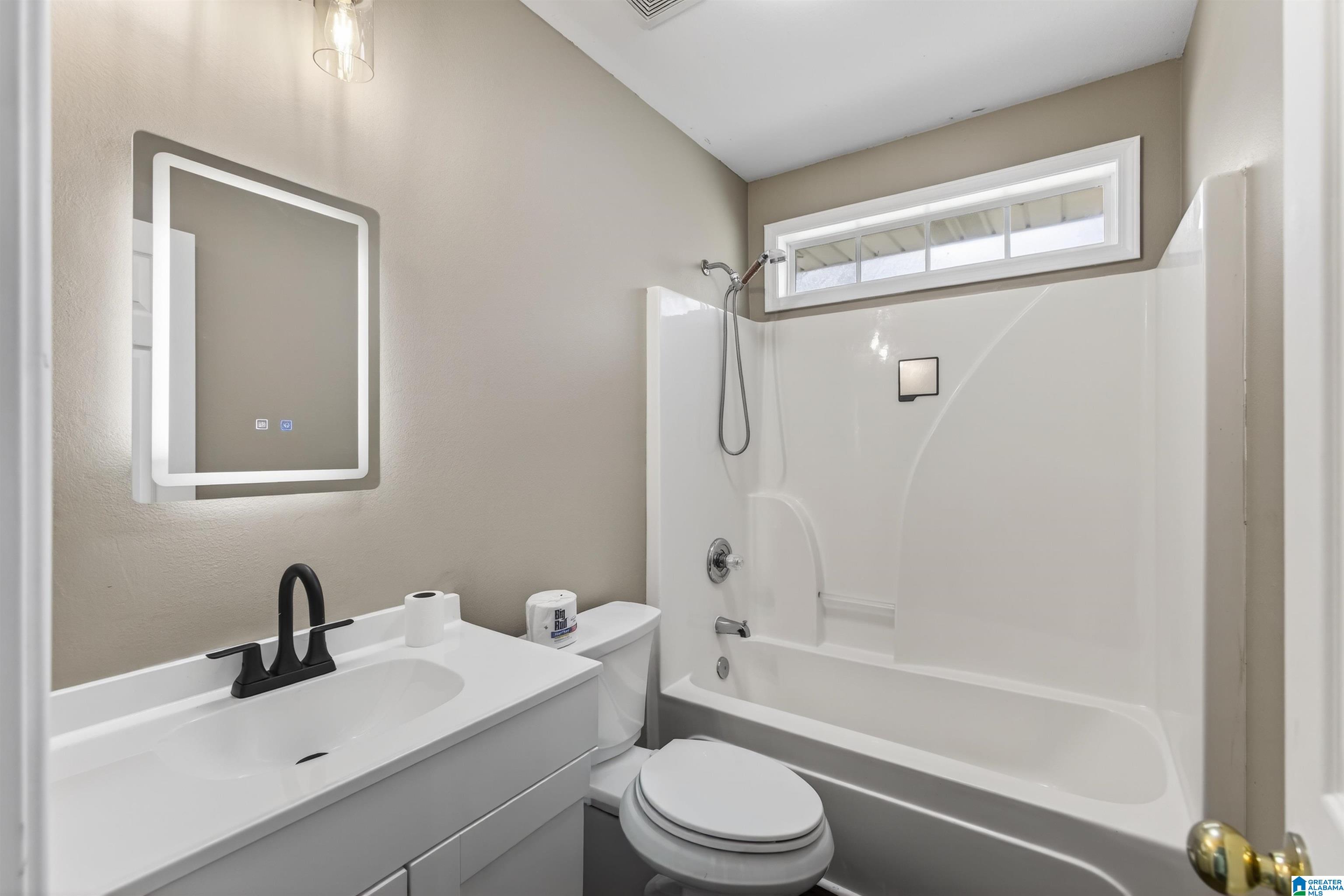 154 Silverstone Lane Alabaster, AL 35007 - Photo 13 of 23