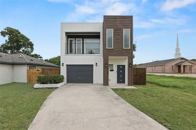 $2,800 | 1908 Gallagher Street, Dallas, TX 75212