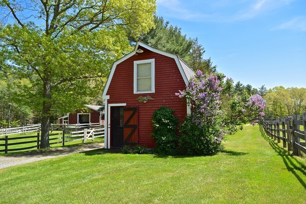 30 Bates Road Rochester, MA 02770 - Photo 6 of 26