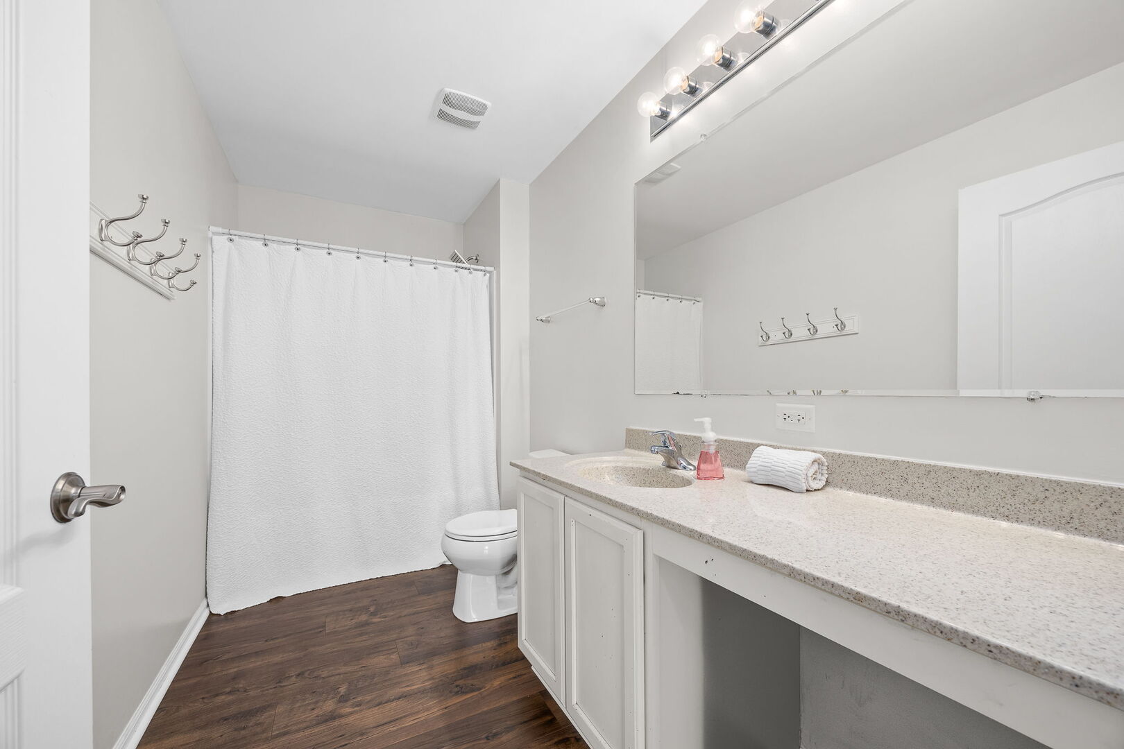 2297 Deerpath Road Bolingbrook, IL 60490 - Photo 20 of 33 Gallery Image 20