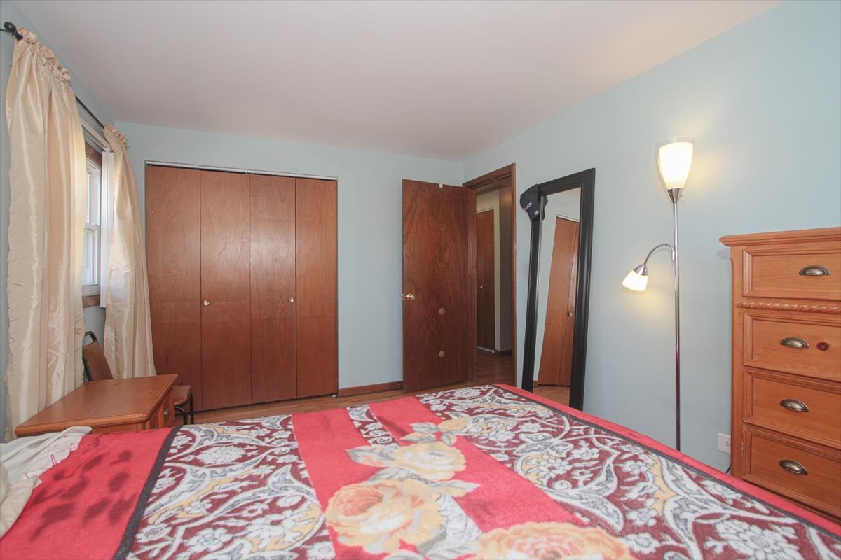530 Castle Road Addison, IL 60101 - Photo 23 of 30 Gallery Image 23