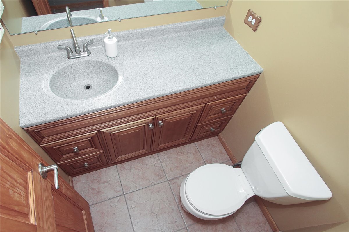 530 Castle Road Addison, IL 60101 - Photo 26 of 30 Gallery Image 26