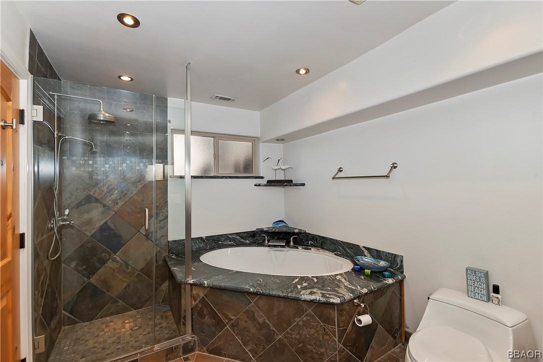 39745 Flicker Road Fawnskin, CA 92333 - Photo 23 of 40 Gallery Image 23
