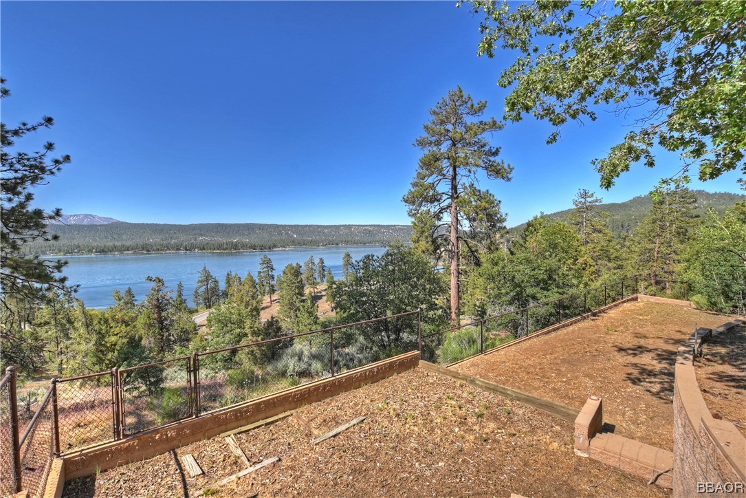 39745 Flicker Road Fawnskin, CA 92333 - Photo 38 of 40 Gallery Image 38