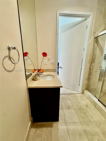 $6,500 | 18101 Collins Avenue, Unit 5208, Sunny Isles Beach, FL 33160