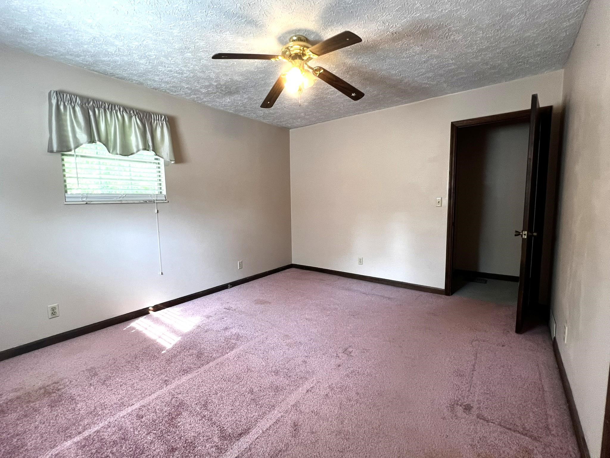 619 West Greenhill Road Ashland, KY 41102 - Photo 11 of 42