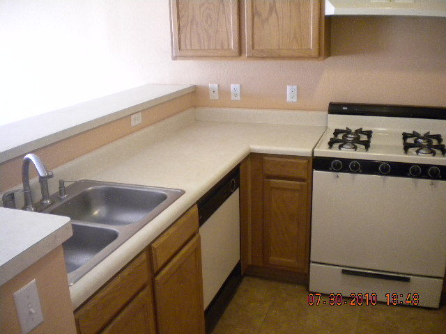 8406 West Berkeley Road Phoenix, AZ 85037 - Photo 2 of 4 Kitchen