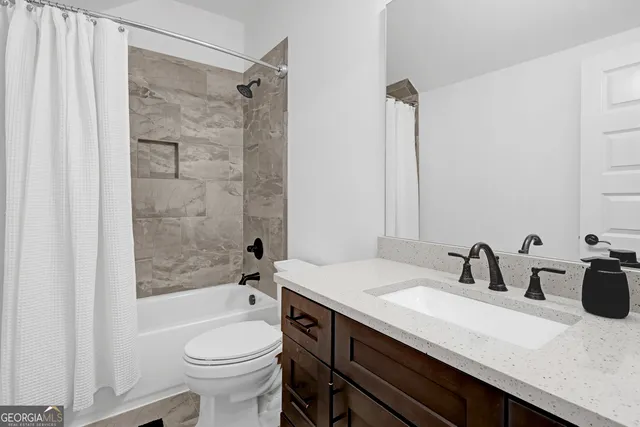 $845,000 | 205 Chastain Drive, Forsyth, GA 31029