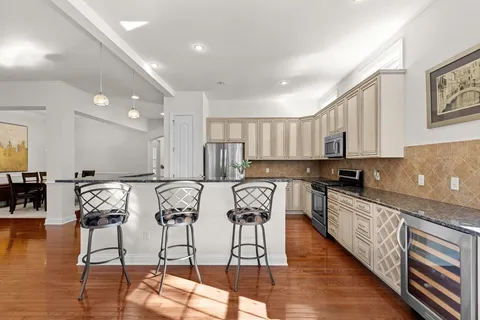 $949,000 | 9 Saddleback, Plymouth, MA 02360