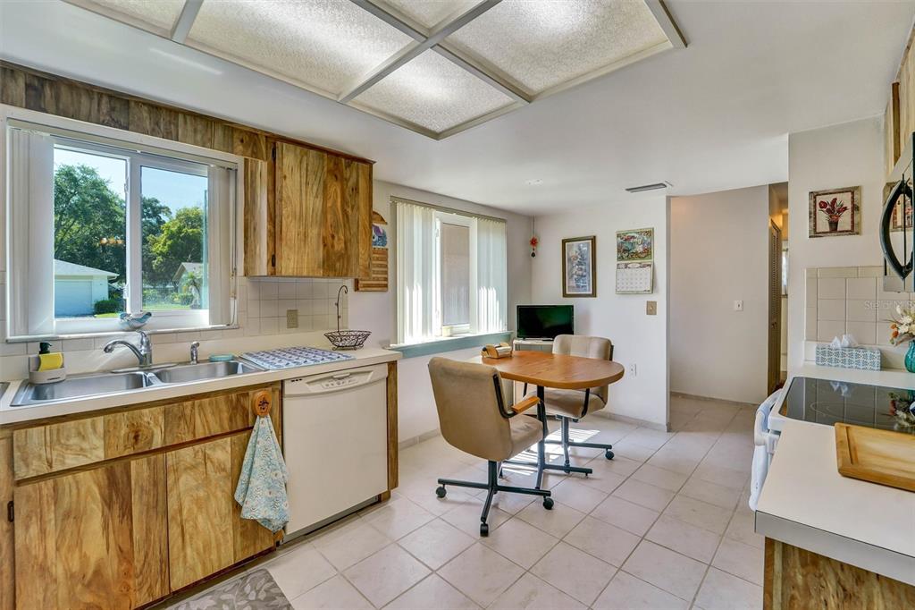 10815 Teer Lane Port Richey, FL 34668 - Photo 10 of 23