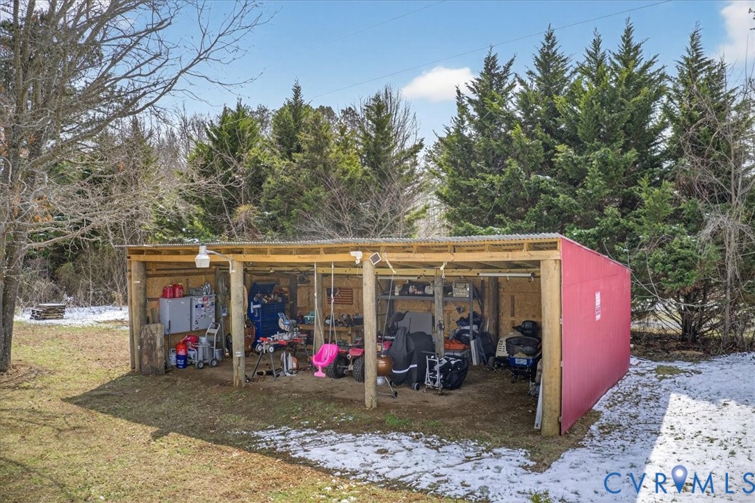 8427 Pamunkey Road Spotsylvania, VA 22551 - Photo 30 of 50 a view of a outdoor space
