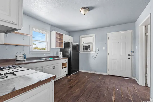 $89,900 | 829 North Goodrich Street, Seguin, TX 78155