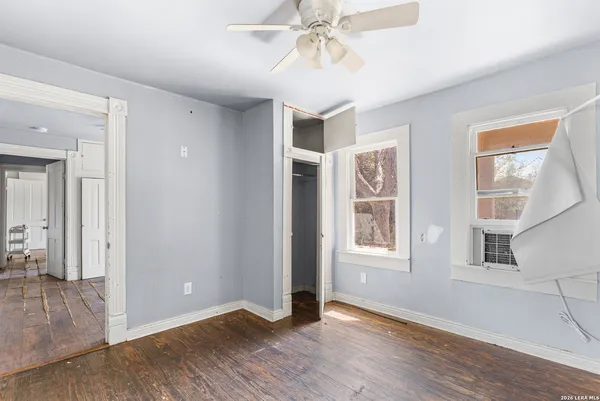 $89,900 | 829 North Goodrich Street, Seguin, TX 78155