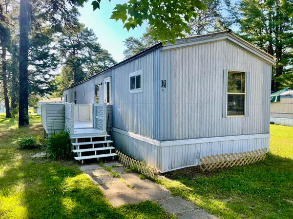 $74,000 | 16 Gary Way, Plattsburgh, NY 12901