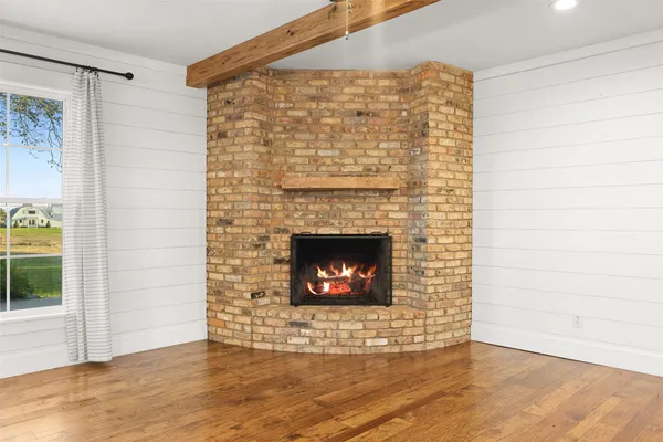 $1,100,000 | 351 Pleasant Hill School Road, Brenham, TX 77833