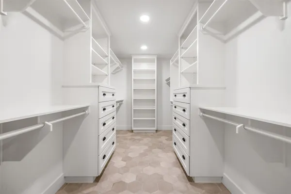 $1,100,000 | 351 Pleasant Hill School Road, Brenham, TX 77833