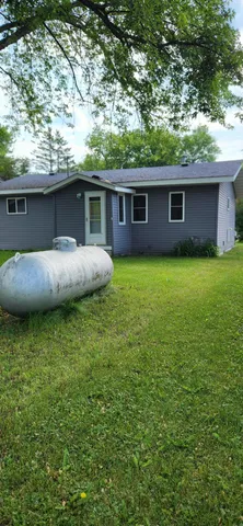 $58,900 | 411 Governor Street, Oklee, MN 56742