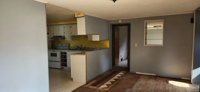 $58,900 | 411 Governor Street, Oklee, MN 56742