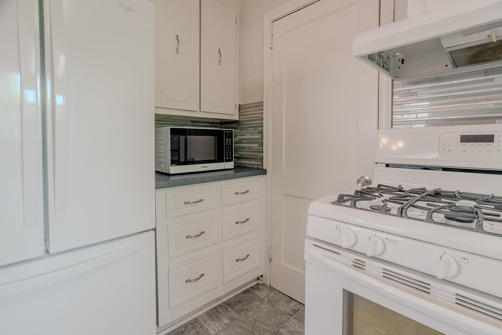 806 Lyman Street Gaffney, SC 29340 - Photo 14 of 39