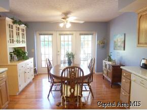 21799 Hideaway Estates Road Petersburg, IL 62675 - Photo 5 of 9 Gallery Image 5