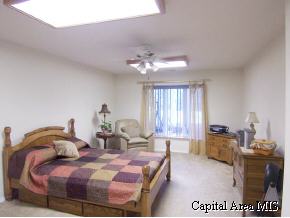 21799 Hideaway Estates Road Petersburg, IL 62675 - Photo 8 of 9 Gallery Image 8