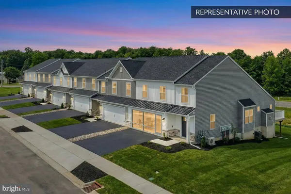 $439,990 | 1042 Addie Lane, Harrisburg, PA 17112