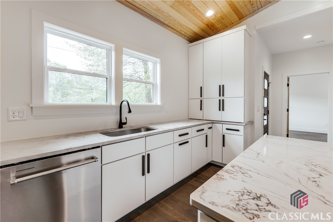 143 Mulberry Street Athens, GA 30601 - Photo 8 of 47