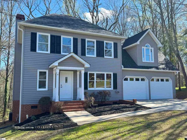 $369,500 | 106 Claremont Court, Easley, SC 29642