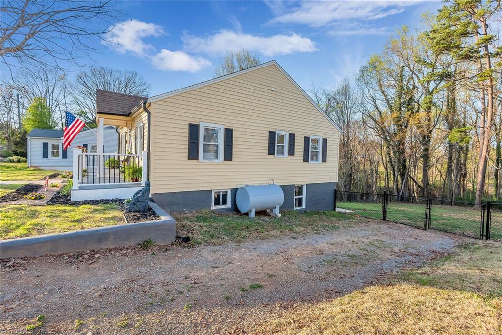 260 Austin Traphill Road Elkin, NC 28621 - Photo 39 of 49 Gallery Image 39