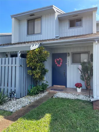 $2,500 | 1422 Amanda Street, Unit 1422, Hollywood, FL 33020