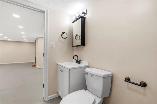 $199,000 | 115 West Walnut Street, Rich Hill, MO 64779