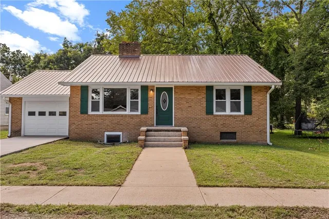 $199,000 | 115 West Walnut Street, Rich Hill, MO 64779