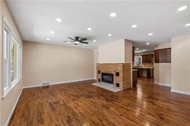 $199,000 | 115 West Walnut Street, Rich Hill, MO 64779