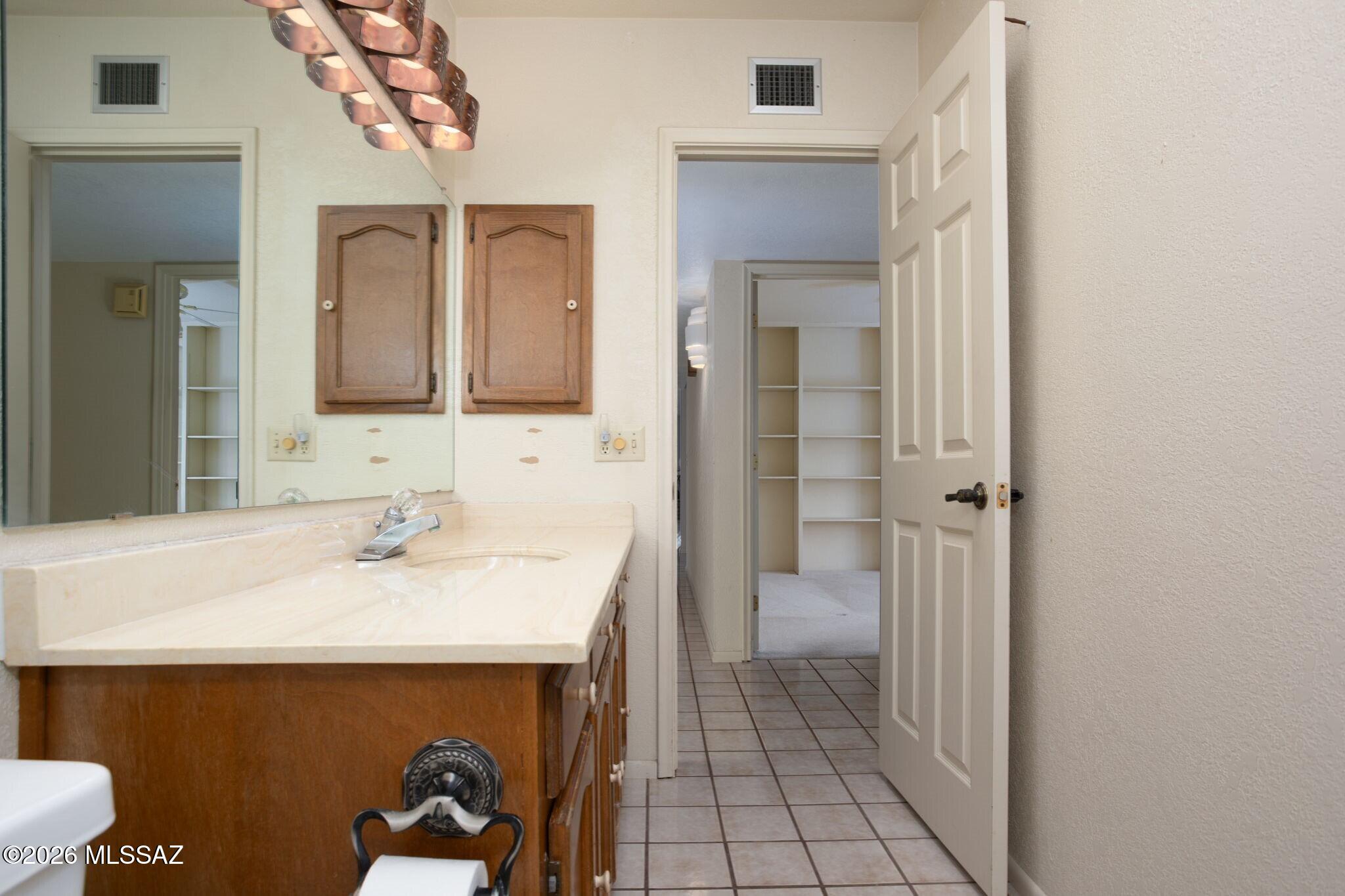 6090 East River Road Tucson, AZ 85750 - Photo 33 of 49