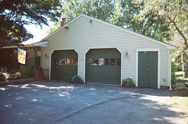 180 Salem Road Dracut, MA 01826 - Photo 2 of 30 Gallery Image 2