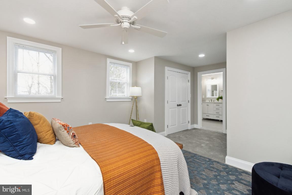 4 Mt De Sales Road Baltimore, MD 21229 - Photo 17 of 20 Primary Bedroom