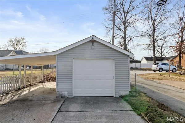 $225,000 | 219 Jefferson Avenue, Crystal City, MO 63019