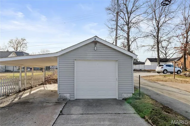 $225,000 | 219 Jefferson Avenue, Crystal City, MO 63019