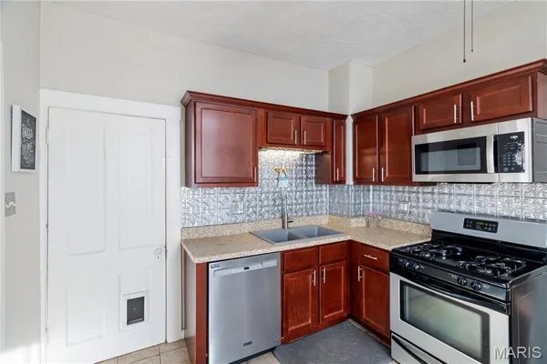 $225,000 | 219 Jefferson Avenue, Crystal City, MO 63019