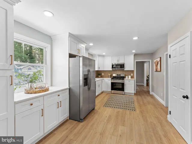 $399,900 | 302 Cornell Avenue, Stratford, NJ 08084